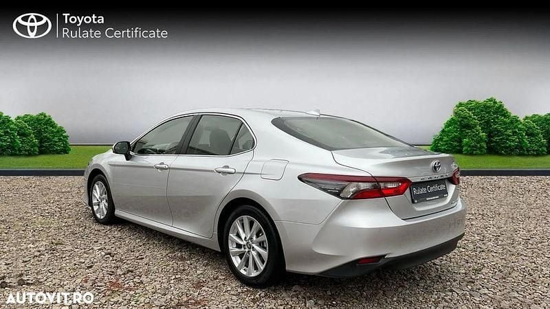 Second-hand Toyota Camry Business Edition 218 CP (160 kW) 2022 Culoaregri Berlinǎ