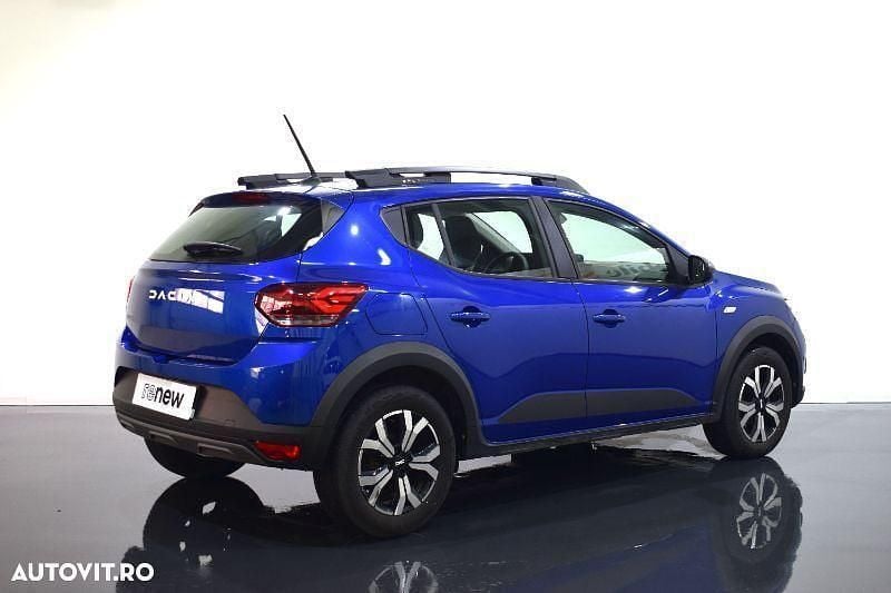 Second-hand Dacia Sandero Expression 90 CP (66 kW) 2023 Culoarealbastru Hatchback