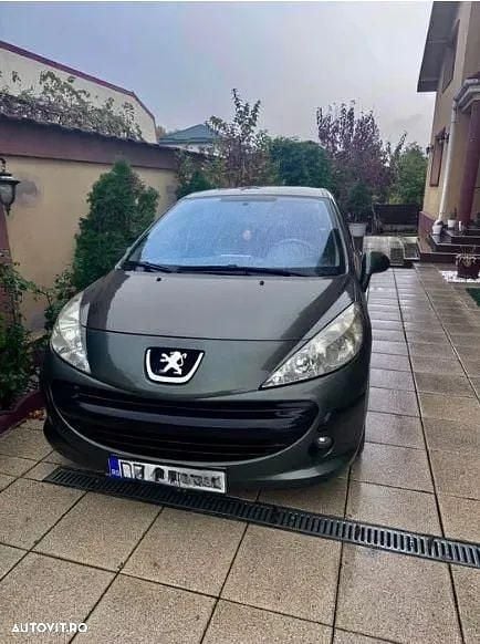 Culoaregri Utilizat 2007 Peugeot 207 Premium Hatchback | 1.750 EUR (Preț OK) - Imagine 1/4