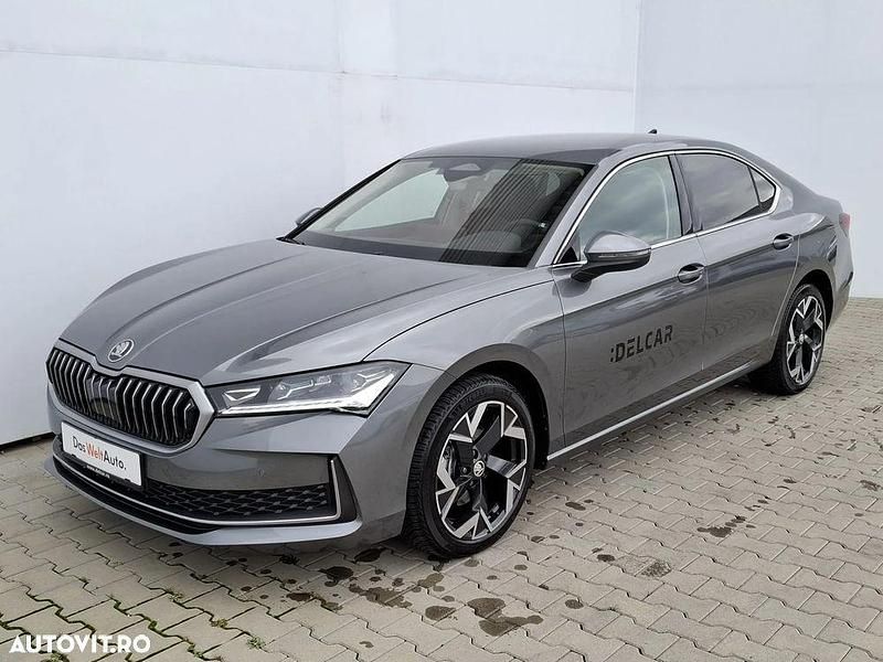 Culoaregri Utilizat 2025 Skoda Superb Selection Berlinǎ | 42.700 EUR - Imagine 1/4