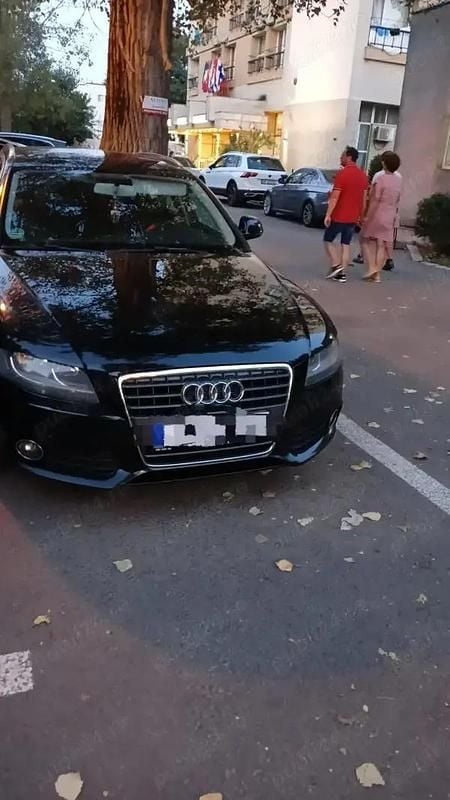 Utilizat 2009 Audi A4 Hatchback | 6.100 EUR (Super Preț) - Imagine 1/2