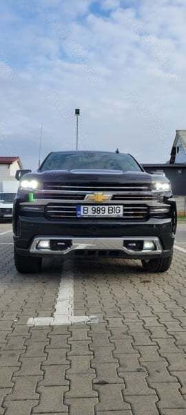 Negru Utilizat 2020 Chevrolet Silverado SUV | 47.000 EUR - Imagine 1/4