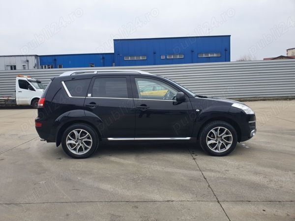 Negru Utilizat 2011 Citroën C-Crosser Exclusive SUV | 8.700 EUR - Imagine 1/4