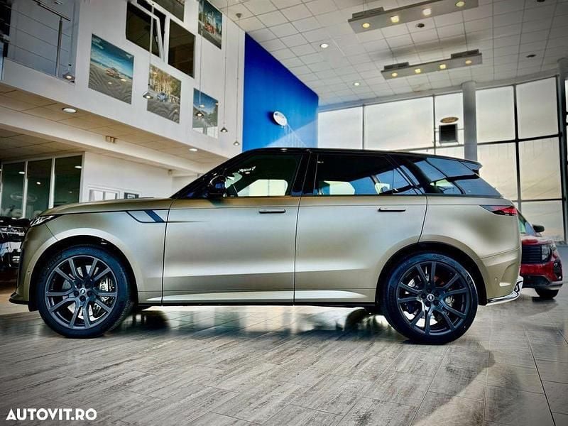 Second-hand Land Rover Range Rover Sport 635 CP (467 kW) 2024 Culoaremaro SUV