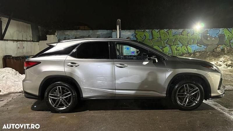 Second-hand Lexus RX450h Sport Line 313 CP (230 kW) 2020 Culoaregri SUV