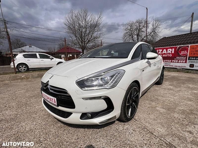 Culoarealb Utilizat 2013 Citroën DS5 Business Class Hatchback | 7.599 EUR (Preț OK) - Imagine 1/4