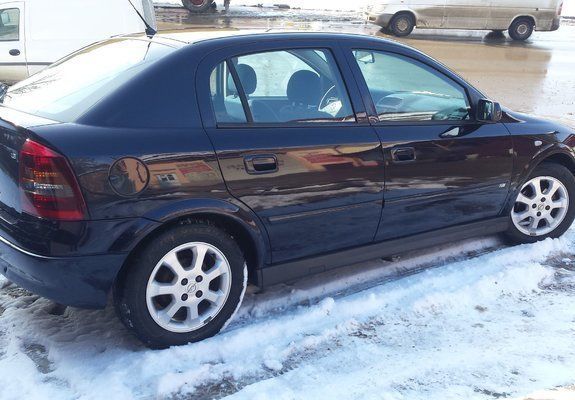 Albastru Utilizat 2003 Opel Astra Elegance Hatchback | 2.100 EUR (Scump) - Imagine 1/4