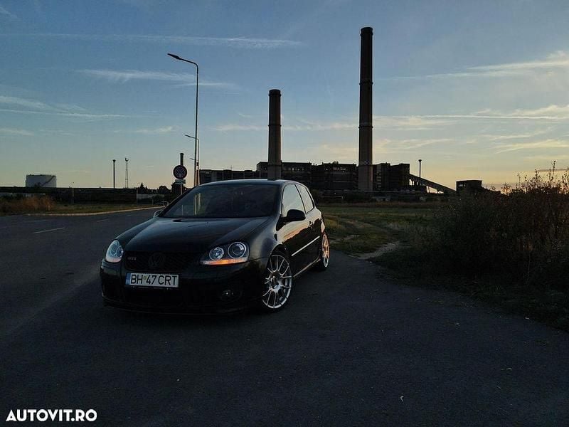 Second-hand VW Golf GTI 200 CP (147 kW) 2009 Culoarenegru Coupe