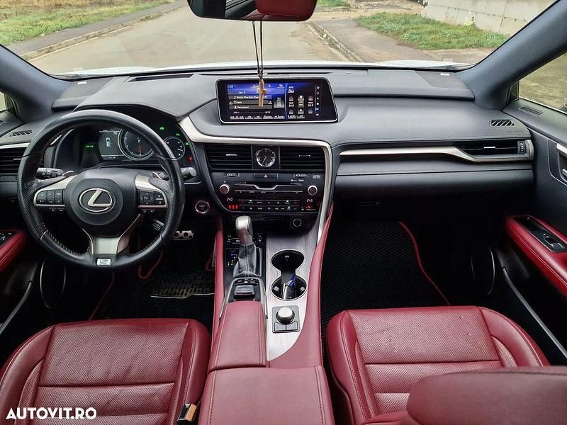 Culoarealb Second-hand 2018 Lexus RX350 Sport Line SUV | 34.990 EUR - Imagine 1/4