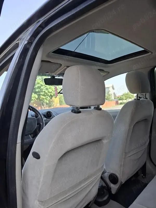 Second-hand Ford Fiesta 240 CP (176 kW) 2002 Berlinǎ