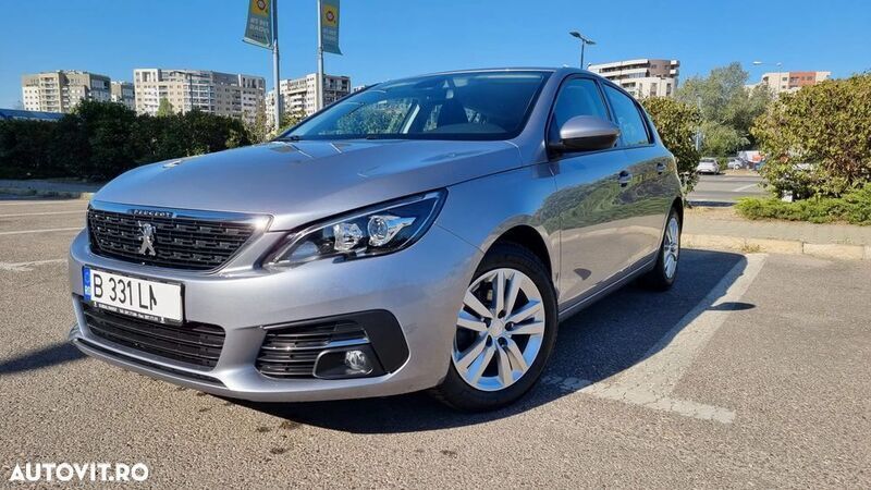 Gri Utilizat 2020 Peugeot 308 Allure Hatchback | 11.800 EUR (Puțin scump) - Imagine 1/4