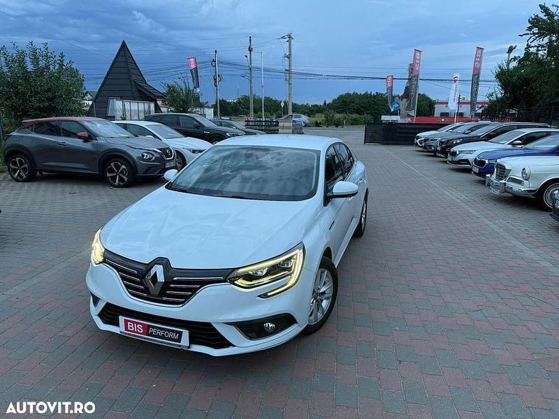 Alb Utilizat 2020 Renault Mégane IV Intens Berlinǎ | 15.609 EUR (Scump) - Imagine 1/4