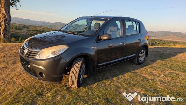 Second-hand Dacia Sandero 2008 Hatchback