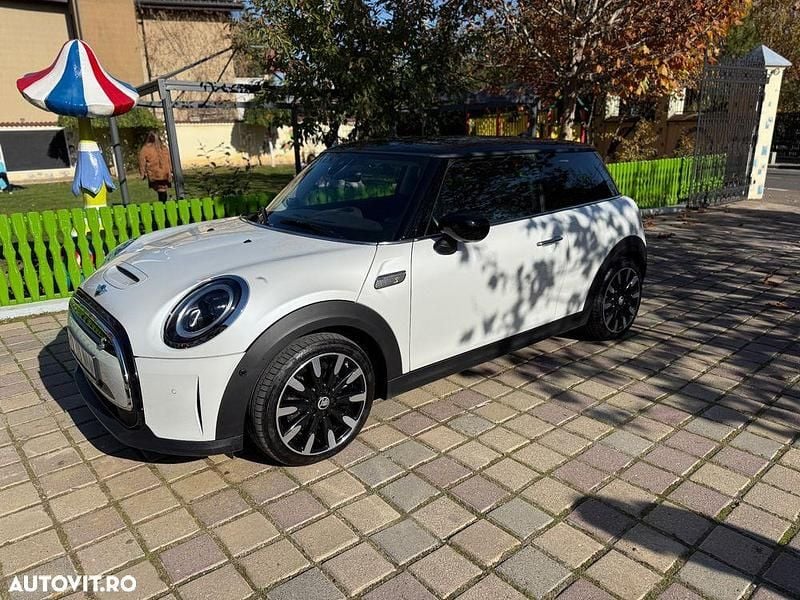 Culoarealb Utilizat 2023 Mini Cooper Coupé Coupe | 22.500 EUR - Imagine 1/4