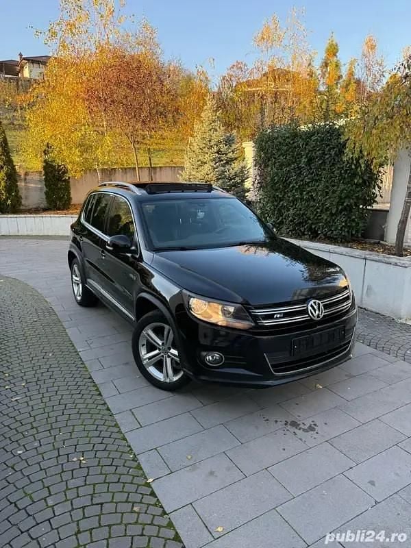 Negru Utilizat 2015 VW Tiguan R-line SUV | 10.900 EUR (Preț bun) - Imagine 1/4