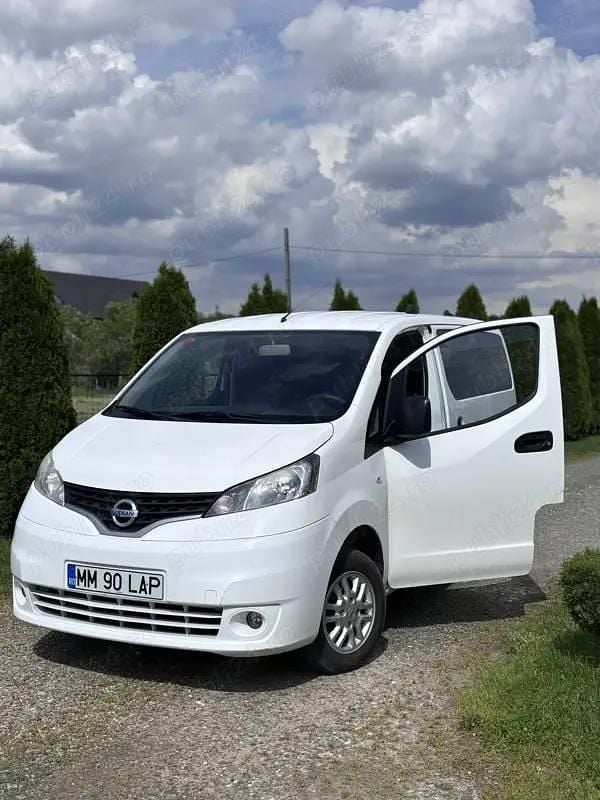 Utilizat 2016 Nissan NV200 Van | 8.600 EUR - Imagine 1/4