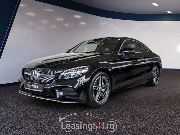 Negru Utilizat 2023 Mercedes A180 AMG Coupe | 41.459 EUR (Scump) - Imagine 1/4