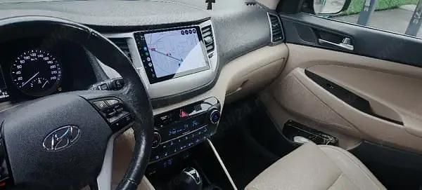 Second-hand Hyundai Tucson 142 CP (104 kW) 2017 Negru SUV