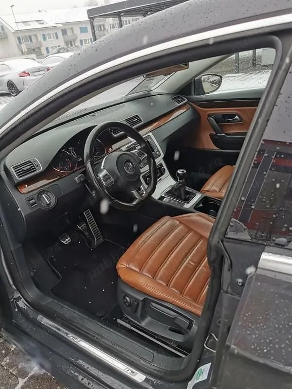 Utilizat 2011 VW Passat R-line Berlinǎ | 9.500 EUR (Puțin scump) - Imagine 1/4