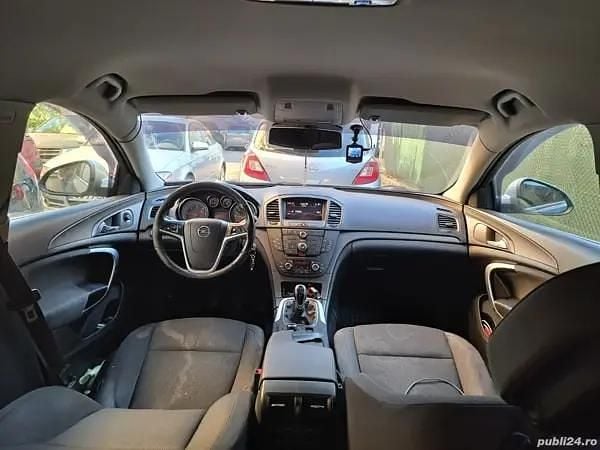 Gri Utilizat 2009 Opel Insignia Hatchback | 2.900 EUR (Preț OK) - Imagine 1/4