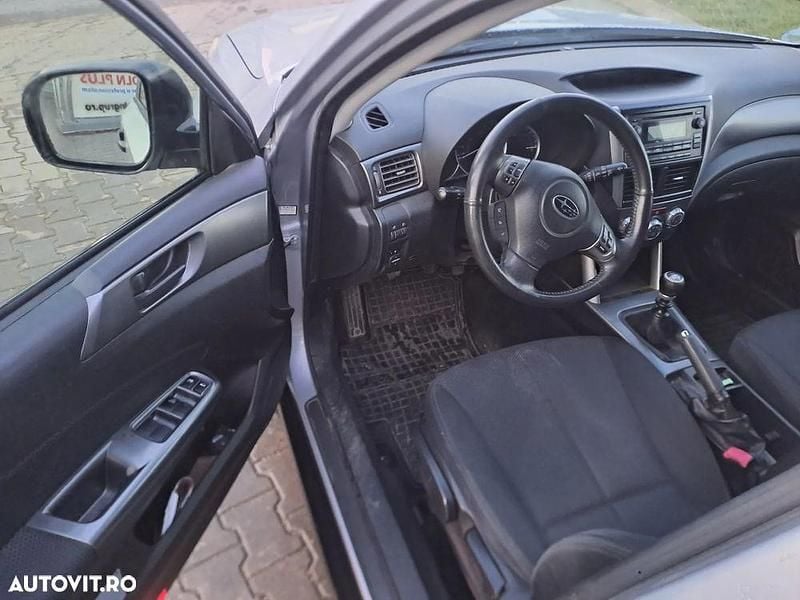 Culoaregri Utilizat 2012 Subaru Forester SUV | 4.500 EUR (Preț OK) - Imagine 1/4