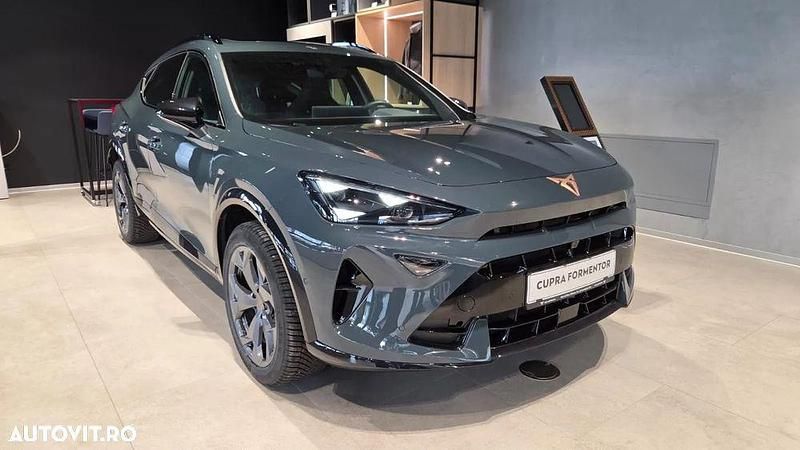 Culoarealbastru Nouă 2025 Cupra Formentor SUV | 39.965 EUR (Preț OK) - Imagine 1/4