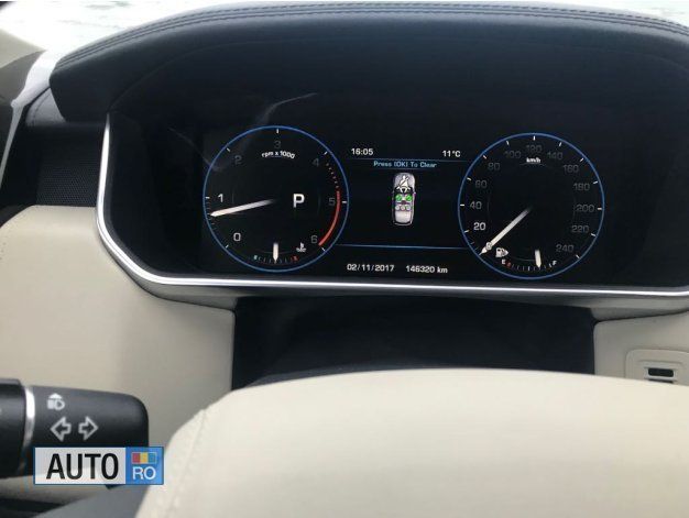 Second-hand Land Rover Range Rover 340 CP (250 kW) 2013 Alb SUV