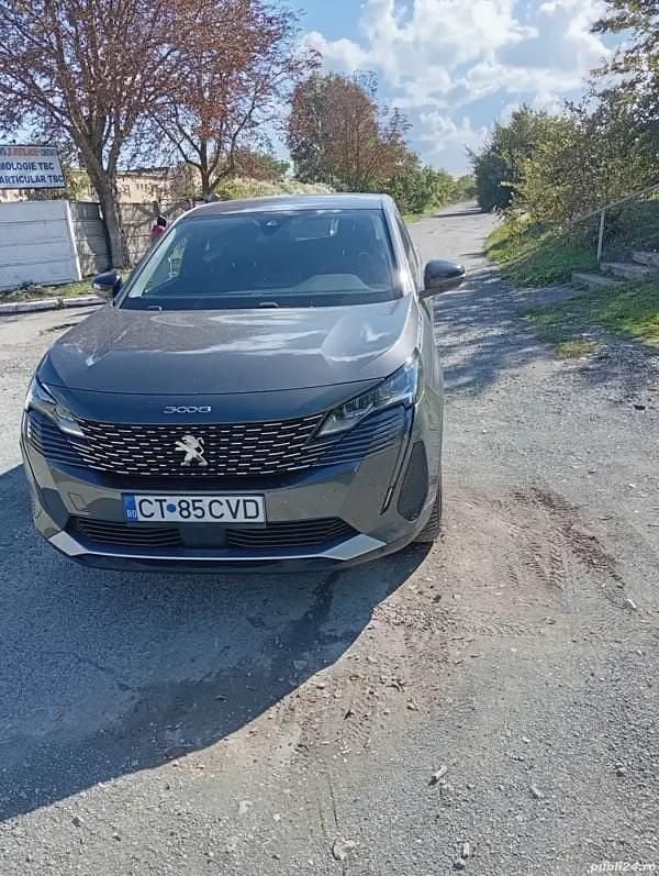 Argintiu Utilizat 2022 Peugeot 3008 SUV | 17.500 EUR (Preț OK) - Imagine 1/4