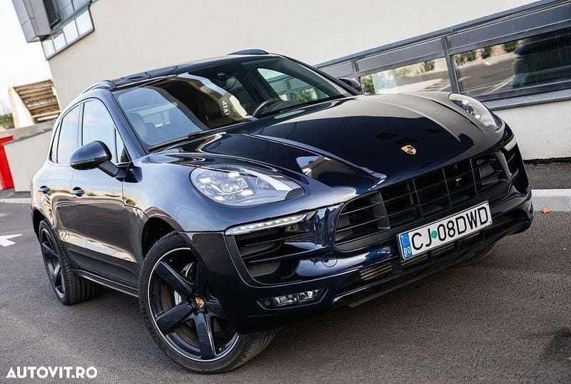Second-hand Porsche Macan 258 CP (189 kW) 2017 Albastru SUV