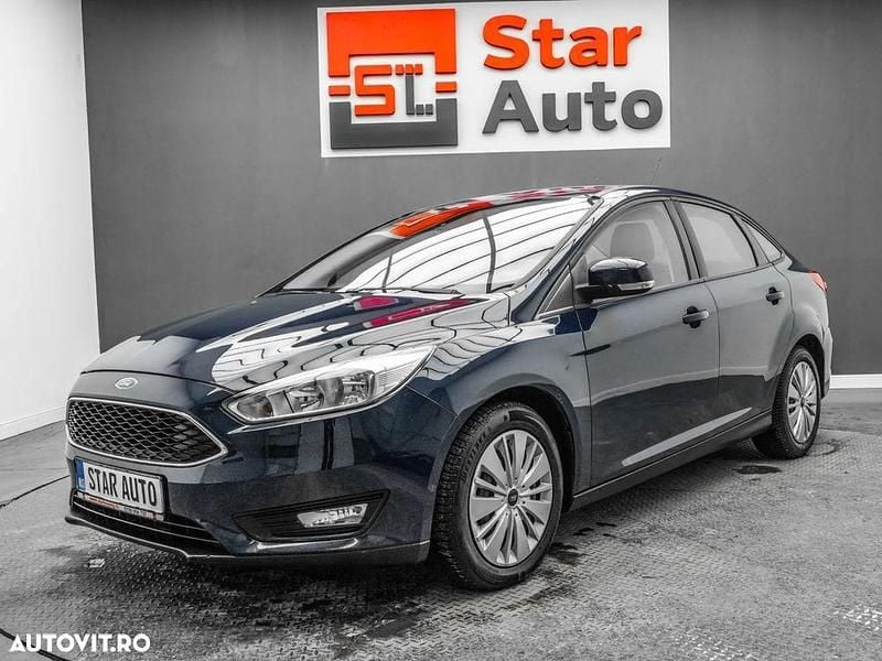 Second-hand Ford Focus Trend 100 CP (73 kW) 2017 Culoarealbastru Berlinǎ