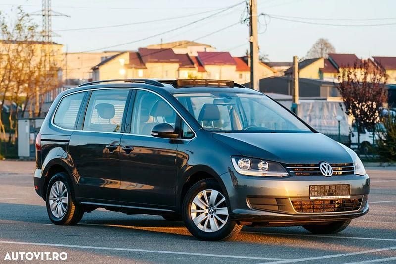 Culoaregri Utilizat 2012 VW Sharan Comfortline Monovolum | 7.750 EUR (Super Preț) - Imagine 1/4