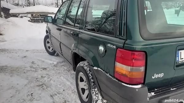 Second-hand Jeep Cherokee 116 CP (85 kW) 2001 SUV