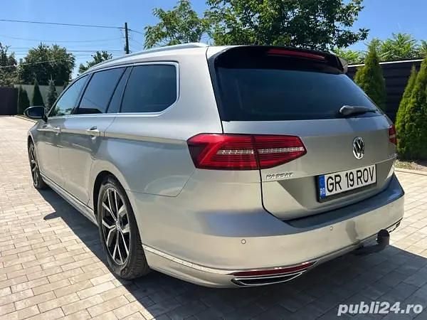 Second-hand VW Passat R-line 150 CP (110 kW) 2016 Gri Break