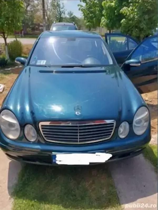 Utilizat 2003 Mercedes E220 SE Berlinǎ | 3.000 EUR (Preț OK) - Imagine 1/4