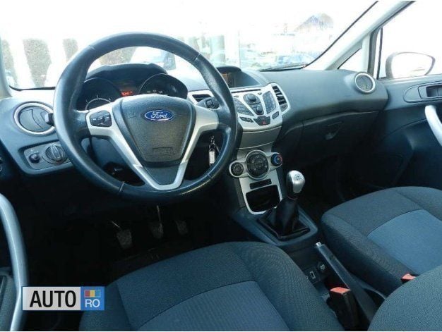 Second-hand Ford Fiesta 70 CP (51 kW) 2012 Hatchback