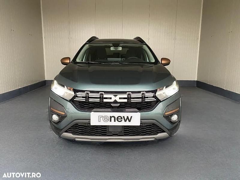 Second-hand Dacia Jogger Extreme 100 CP (73 kW) 2023 Culoareverde Monovolum