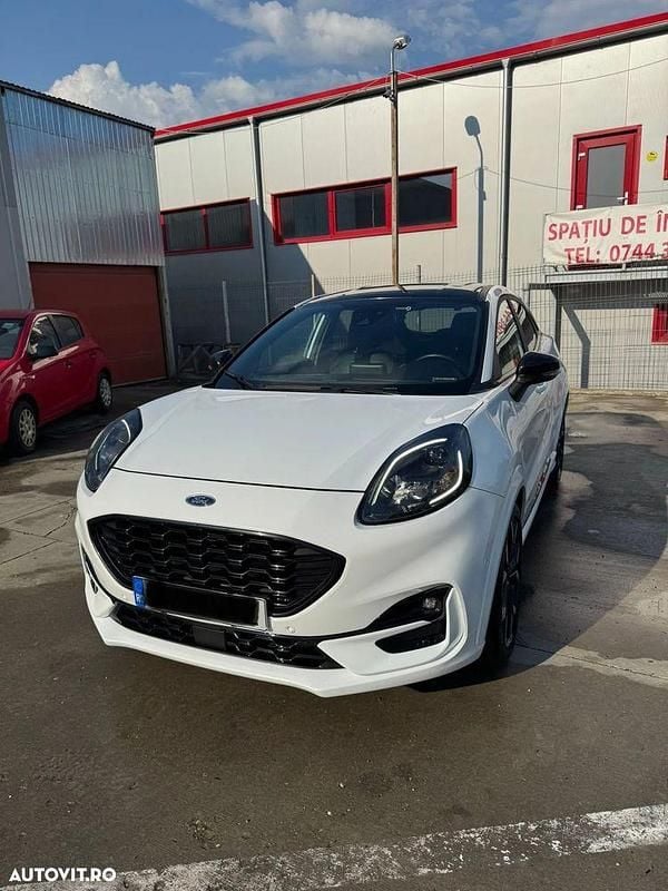 Culoarealb Utilizat 2020 Ford Puma Gen-E ST-Line X SUV | 15.000 EUR - Imagine 1/4