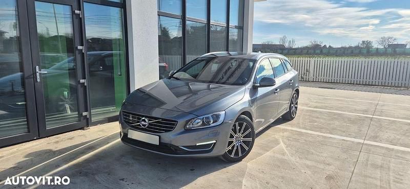 Culoaregri Utilizat 2017 Volvo V60 Break | 11.600 EUR (Preț OK) - Imagine 1/4