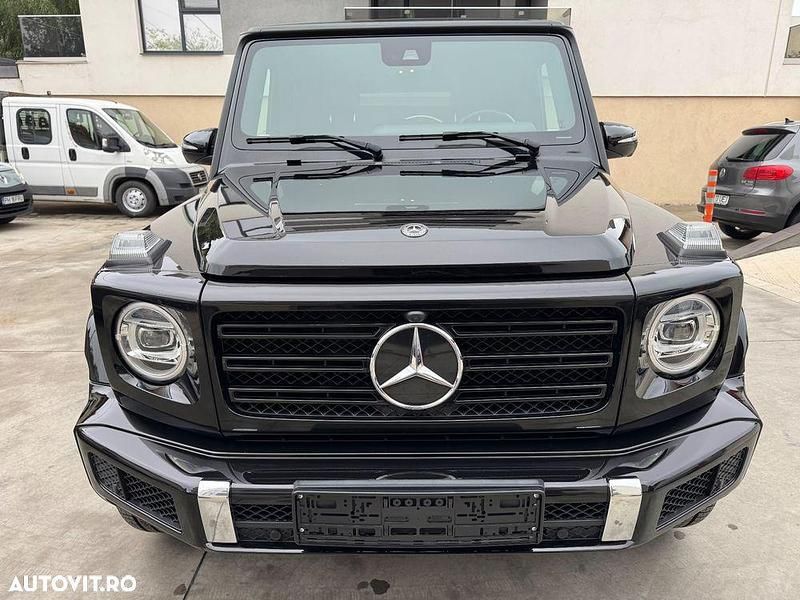 Second-hand Mercedes G350 AMG line 286 CP (210 kW) 2021 Culoarenegru SUV
