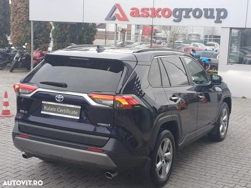 Second-hand Toyota RAV4 Hybrid Luxury 222 CP (163 kW) 2021 Culoarealbastru SUV