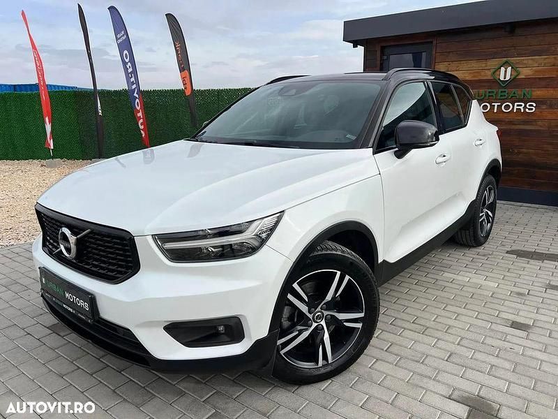 Culoarealb Utilizat 2018 Volvo XC40 R-Design SUV | 19.750 EUR (Preț bun) - Imagine 1/4