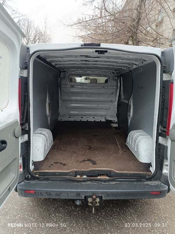 Utilizat 2012 Renault Trafic Monovolum | 7.000 EUR (Preț OK) - Imagine 1/4