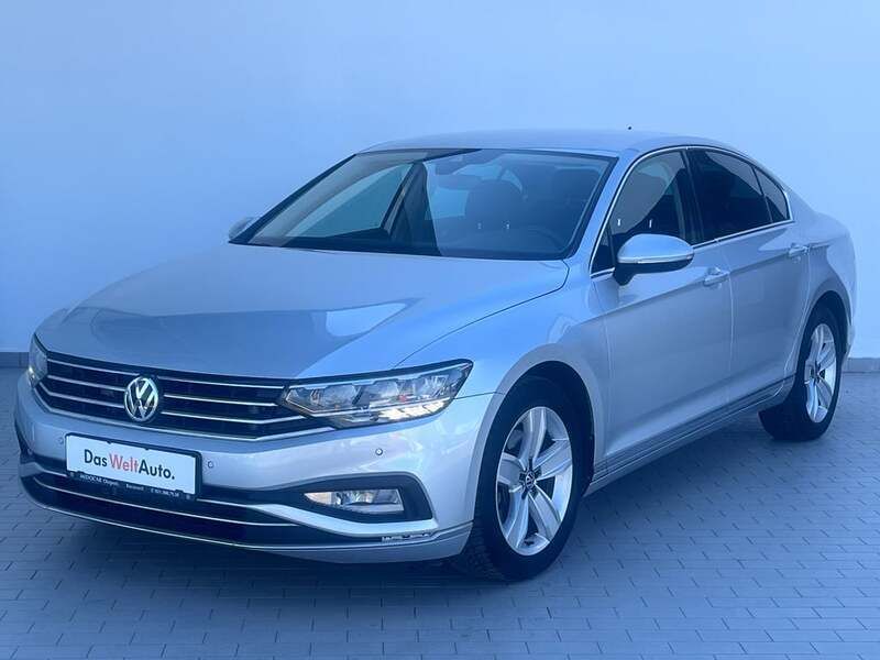Gri mediumetalic Utilizat 2020 VW Passat Highline Berlinǎ | 21.099 EUR (Preț OK) - Imagine 1/4