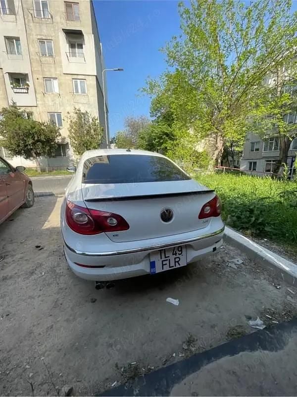 Second-hand VW CC 211 CP (155 kW) 2012 Berlinǎ