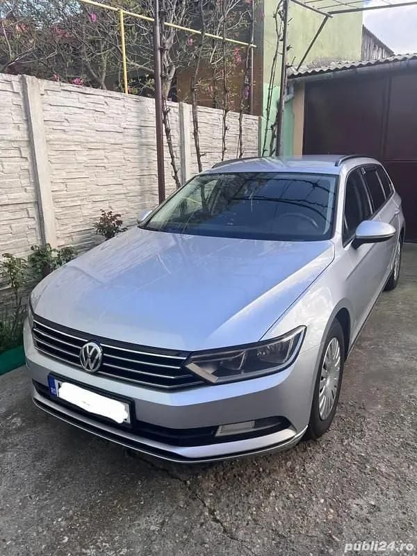 Utilizat 2016 VW Passat Break | 9.500 EUR (Preț bun) - Imagine 1/4