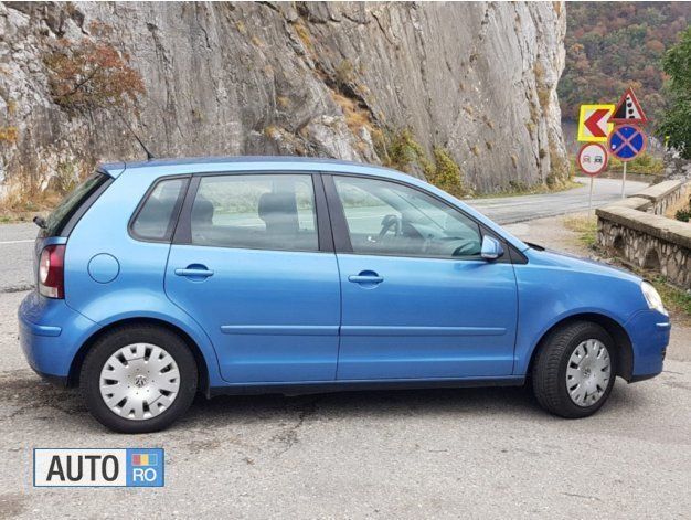 Second-hand VW Polo 80 CP (58 kW) 2008 Albastru Hatchback
