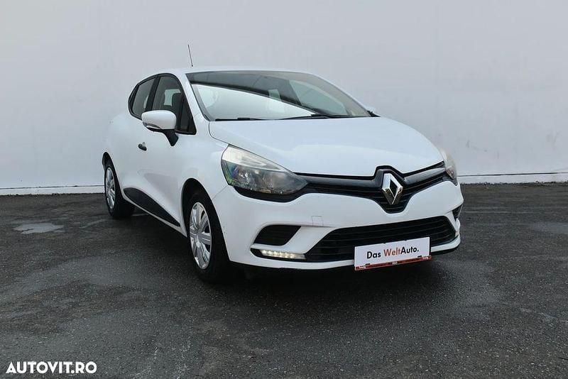 Second-hand Renault Clio IV Life 75 CP (55 kW) 2017 Culoarealb