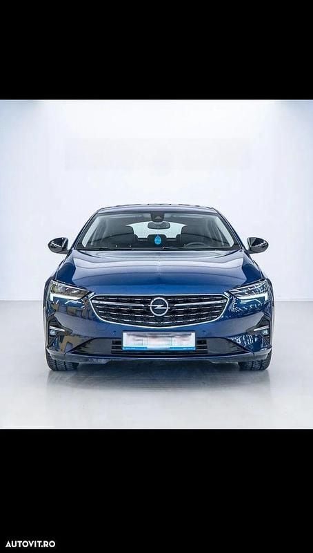Culoarealbastru Utilizat 2021 Opel Insignia Elegance Berlinǎ | 14.400 EUR (Preț bun) - Imagine 1/4