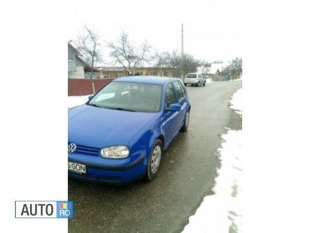 Albastru Utilizat 2002 VW Golf IV Hatchback | 1.900 EUR (Preț OK) - Imagine 1/4