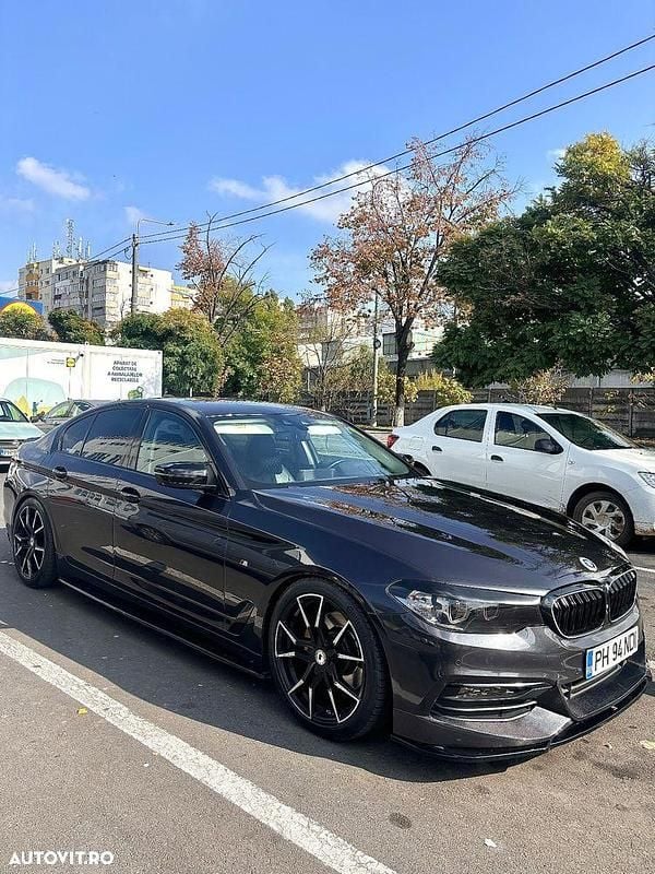 Culoaremaro Utilizat 2018 BMW 520 Berlinǎ | 23.000 EUR (Puțin scump) - Imagine 1/4